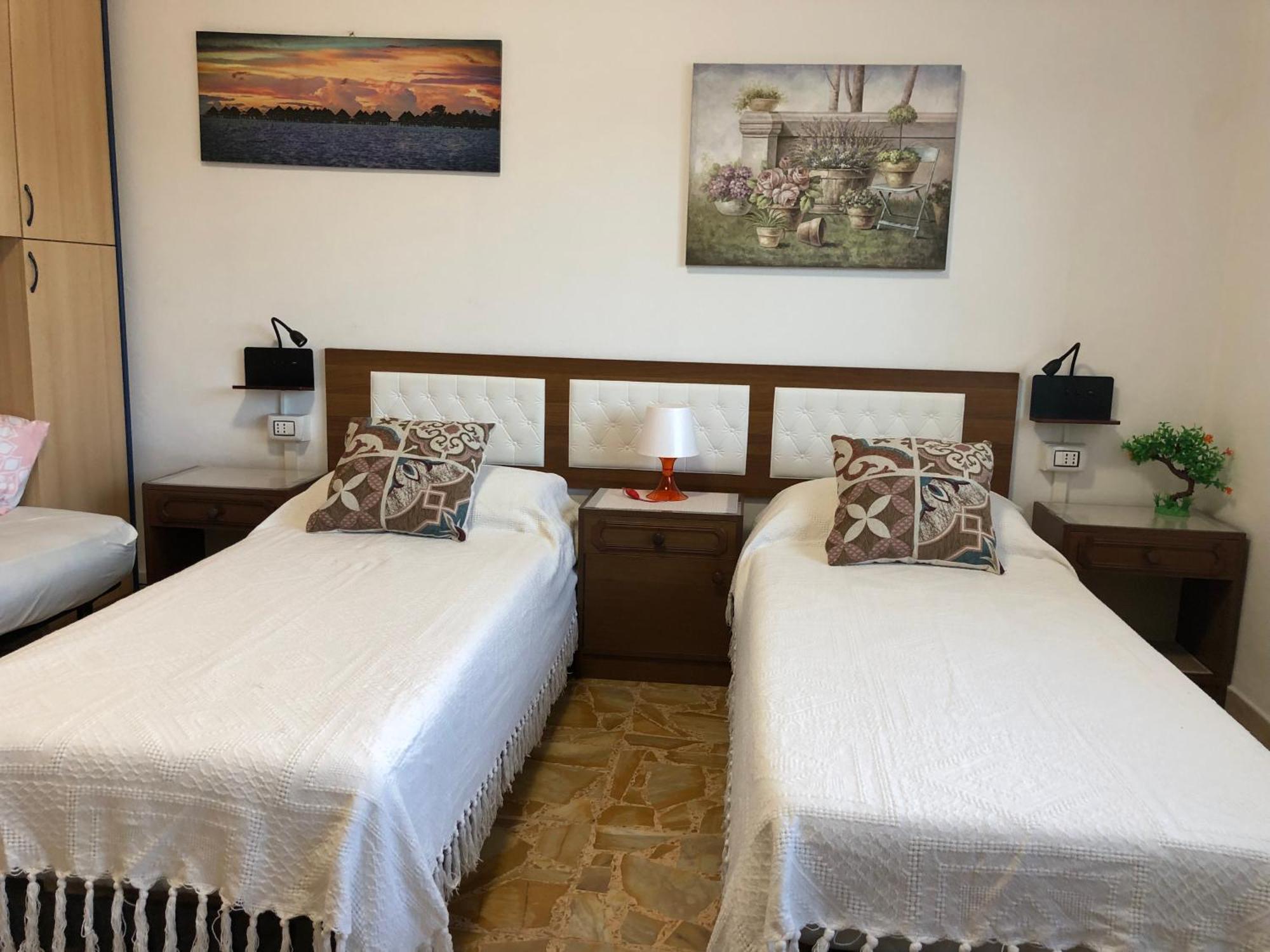 Le Terrazze Hotel แฟร์รารา ภายนอก รูปภาพ