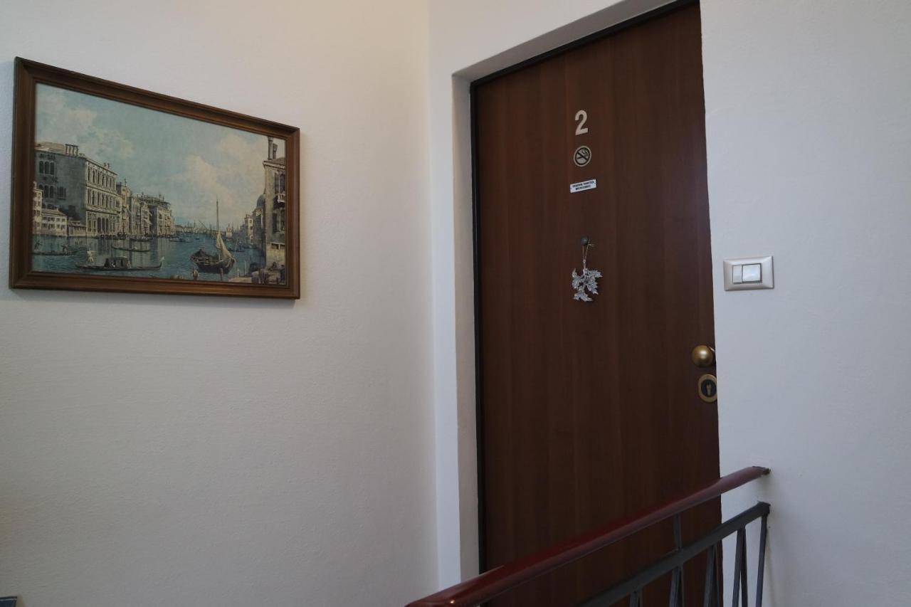 Le Terrazze Hotel แฟร์รารา ภายนอก รูปภาพ